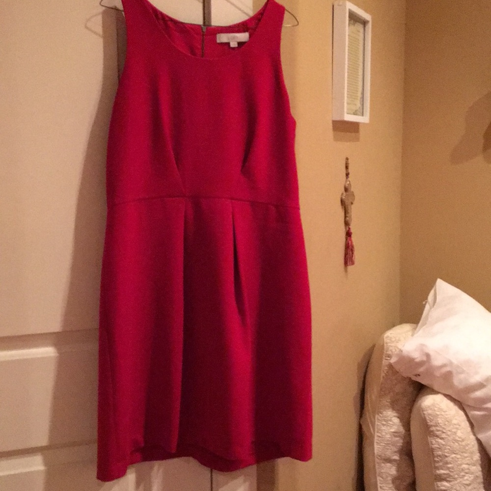 Cute sz 12 Red Loft Dress. Perfect for Holidays!